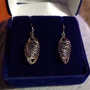 Teardrop earrings